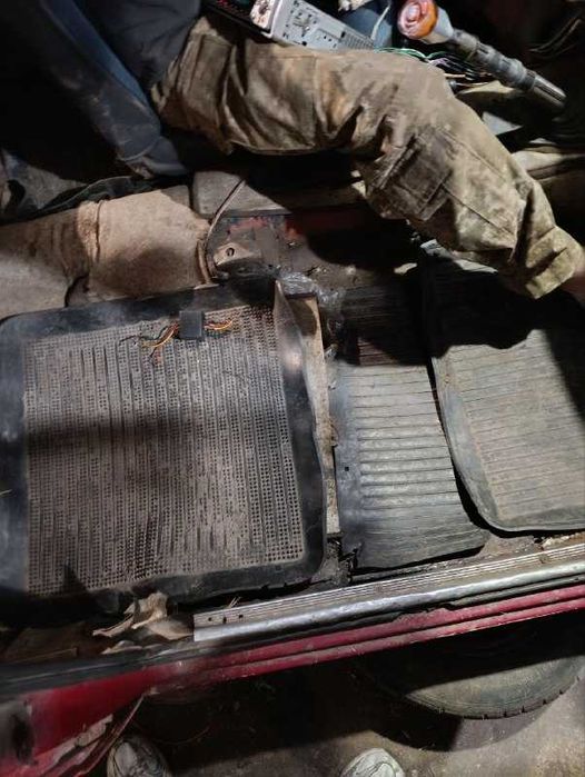 Продам ВАЗ2106 читати опис