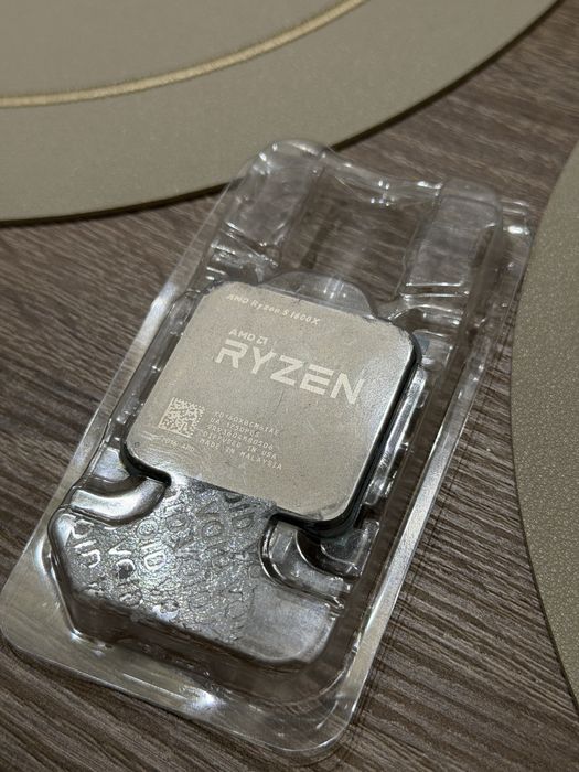 Процесор AMD Ryzen 5 1600X