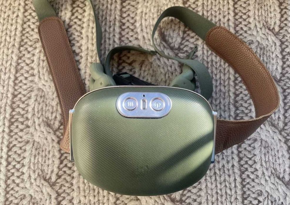 Масажер для шиї та плечей бездротовий з підігрівом