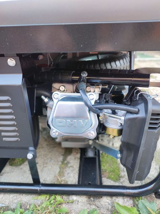 Agregat prądotwórczy Brakmels BK2500V8