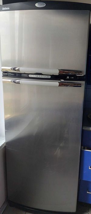 холодильник Whirlpool