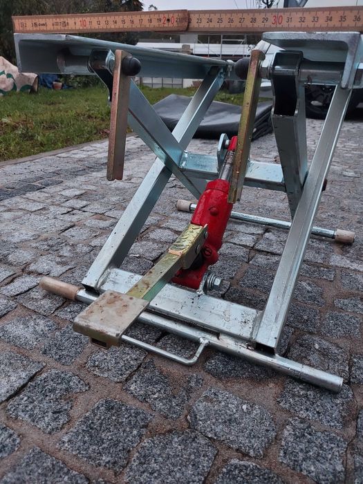 Cavalete para motos etc..