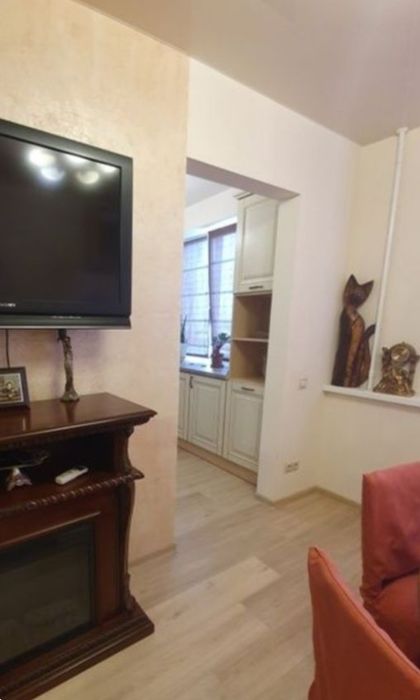 М.Холодная Гора, продам 2ух комн.кварт.,ул.Полтавский шлях 156, Hg11
