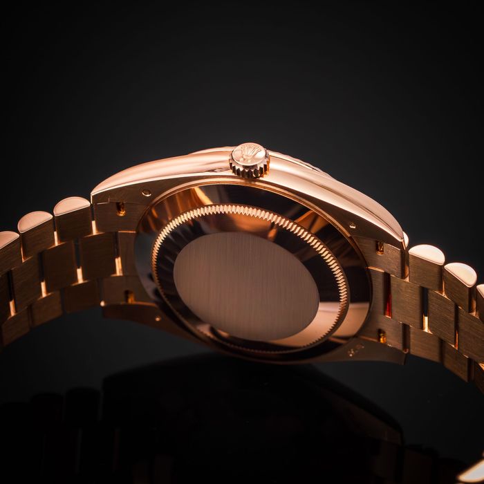 Rolex Day Date 40 Everose olive dial