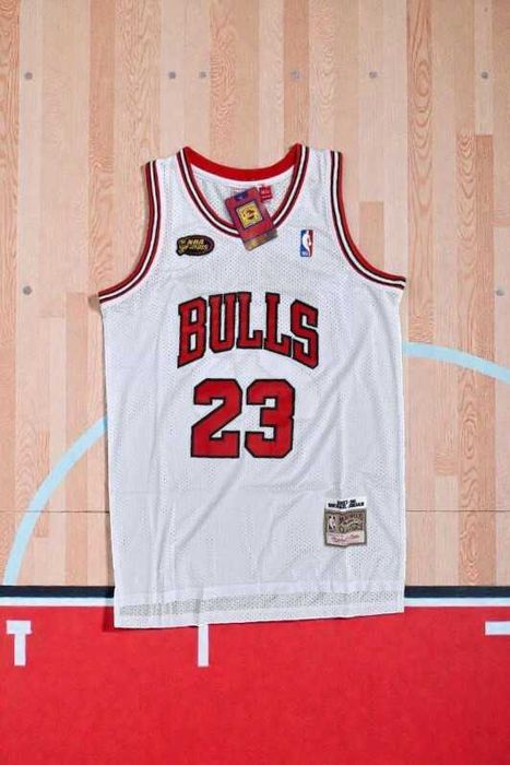 Michael Jordan Bulls Jersey Finals Patch Mitchell Ness Nowa NBA L