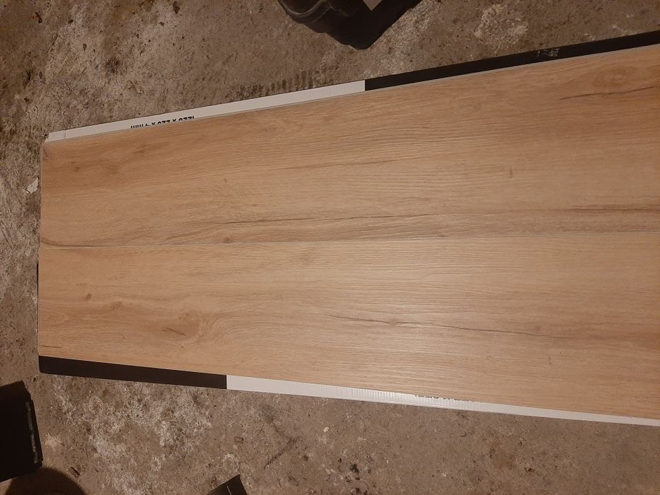 Panele winylowe wodoodporne