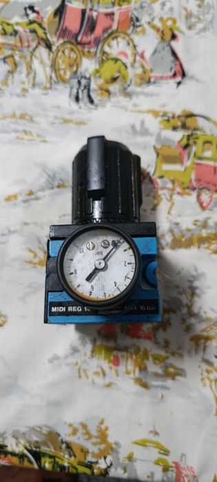 Regulador de pressão até (16 bar)