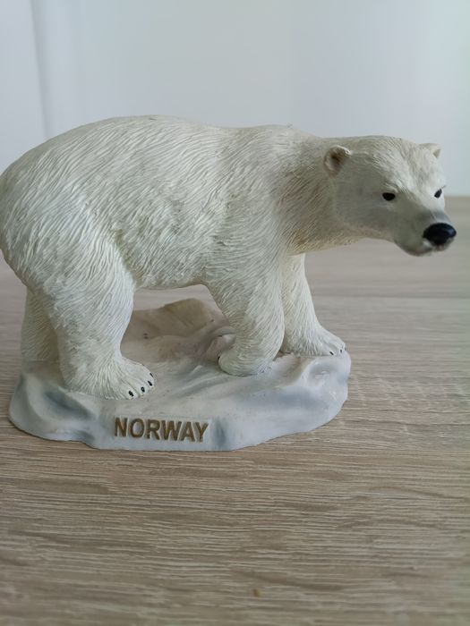 Figurka niedźwiedzia polarnego „Norway”