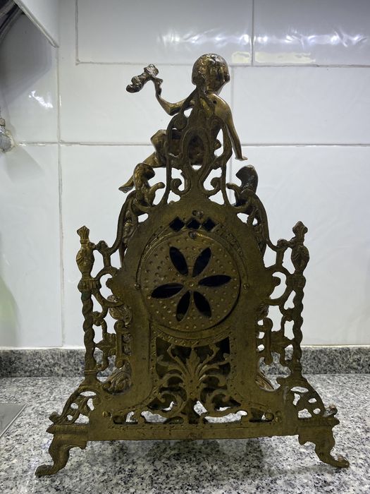 relogio de ferro da marca reguladora