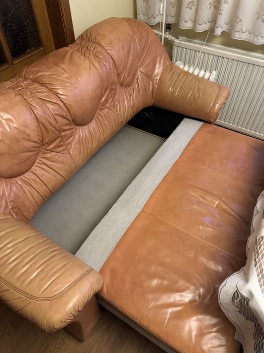 Oddam za darmo skórzaną rozkładaną kanapę