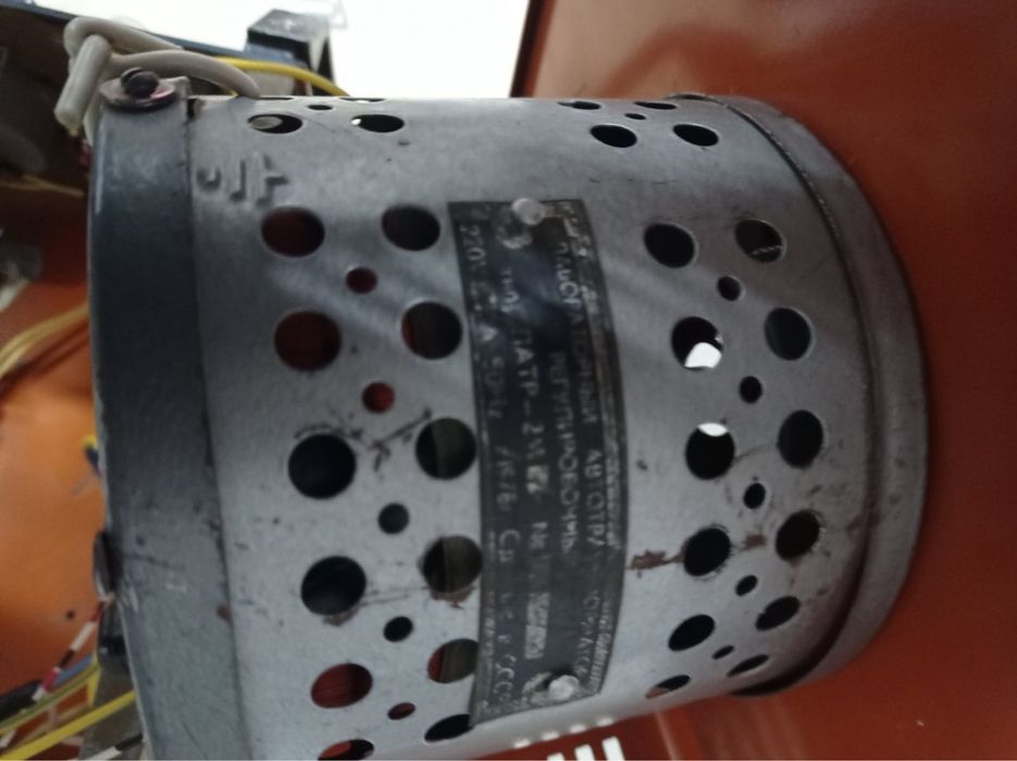 Блок питание или зарядное для АКБ