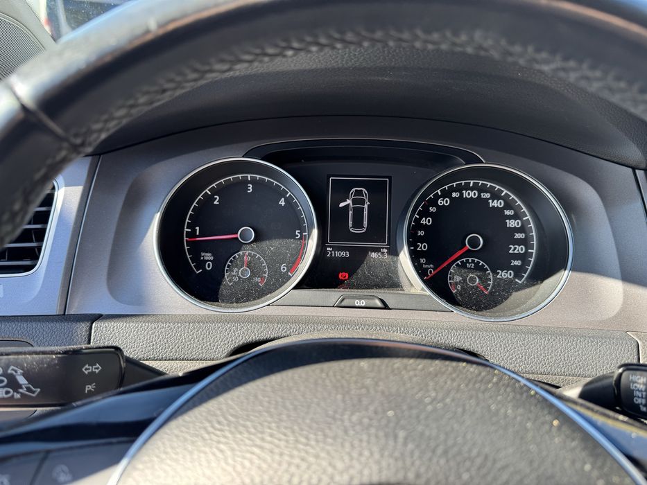 Продам Volkswagen Golf 7 1.6 TDI (механіка, 6-ст.)