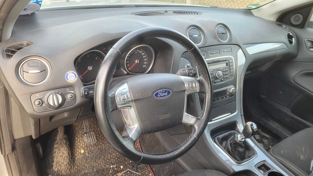Ford Mondeo mk4 lift konsola deska poduszki komplet