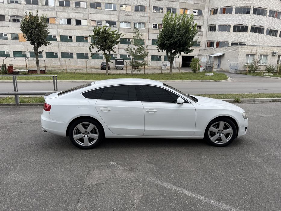 Audi A5 Sportback Офіційна