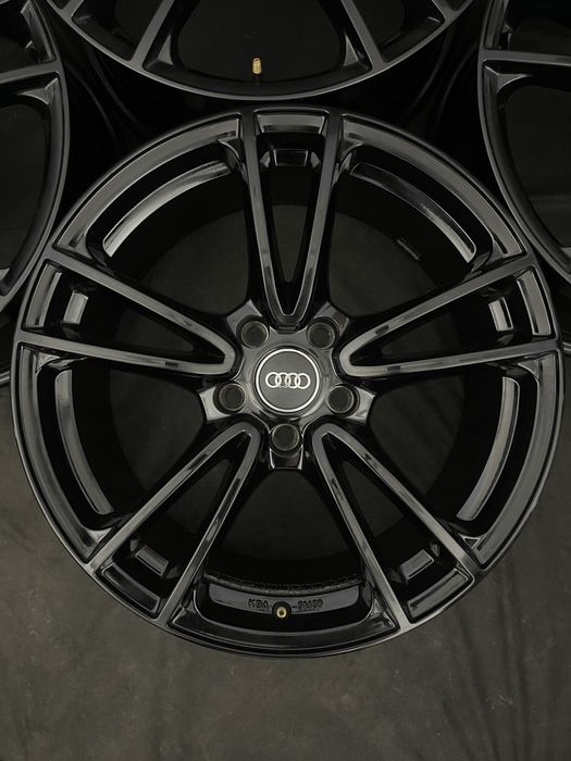 Диски R18 5x112 Et40 8J. Audi A6 C8 C7 C6 A4 B8 B9 Q5 Q3 E-tron Volkswagen Passat B8 B7 Tiguan Arteon CC ID4 ID Unyx Skoda Superb Kodiaq Octavia A8 A7