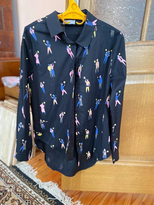 Чорна жіноча сорочка