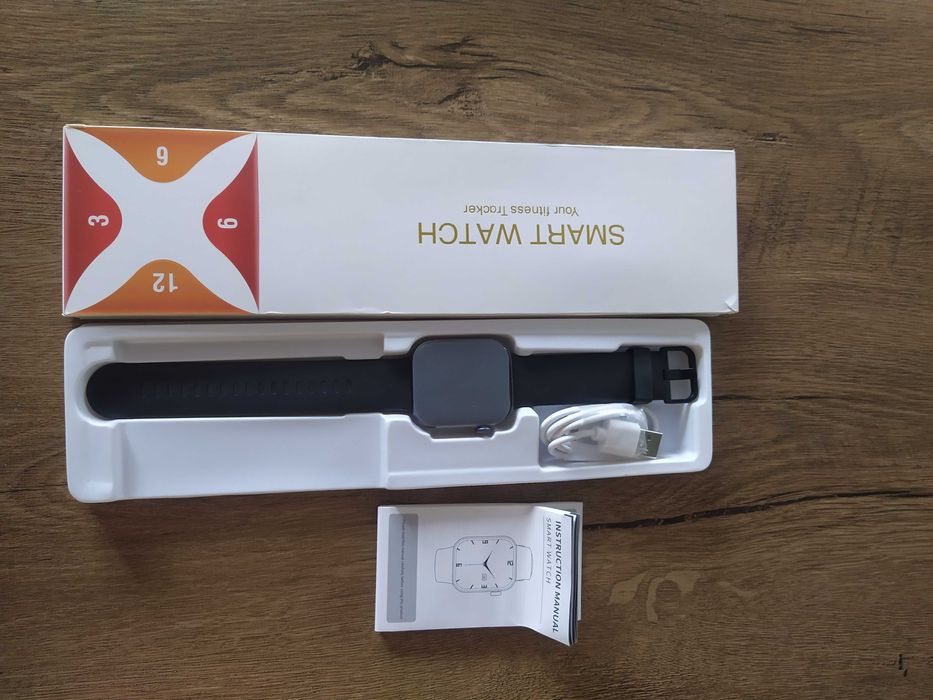 Smartwatch dzwonienie SMS kroki