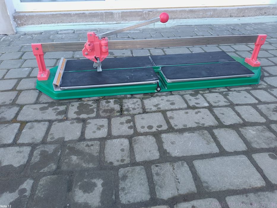 Плиткоріз довжина різу 90см