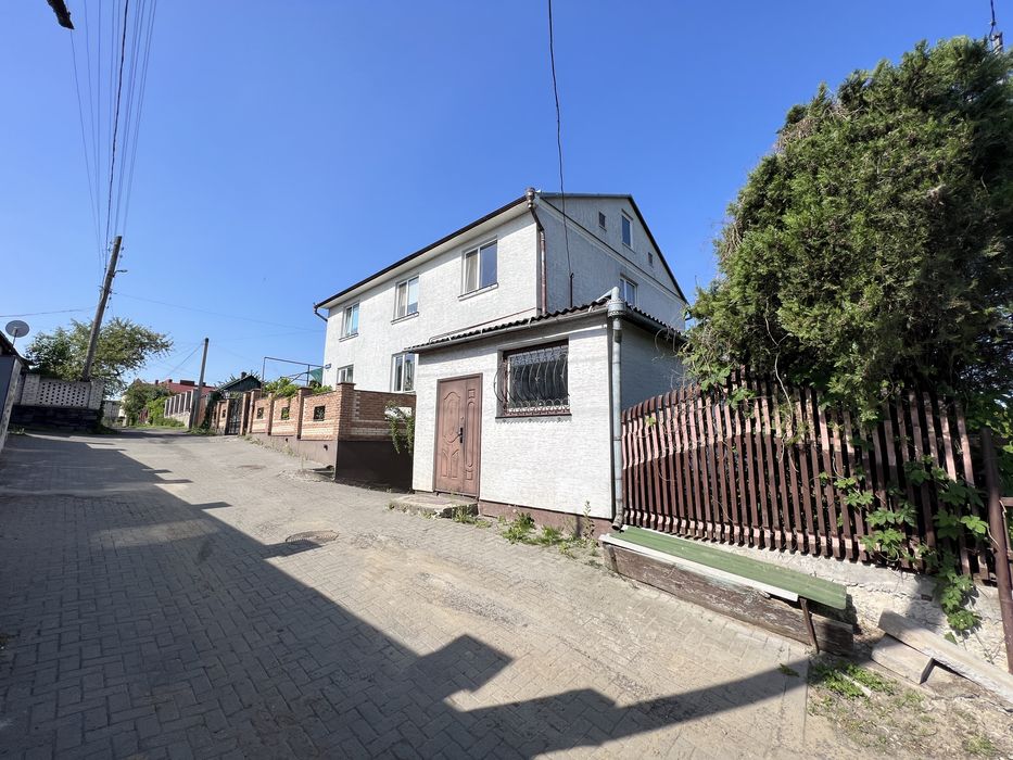 Приватний будинок в центрі міста!