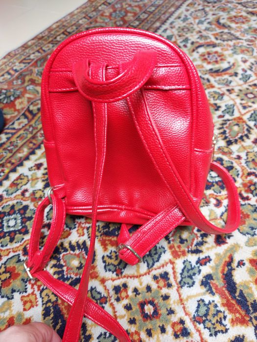 Mochila em pele como nova