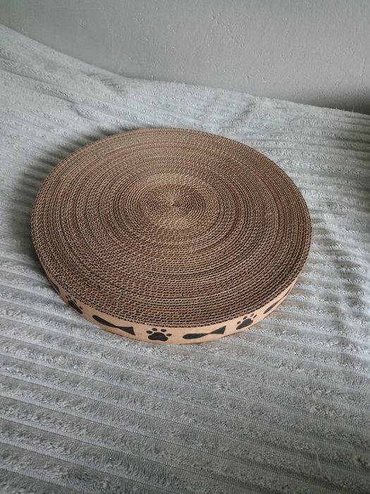 Sprzedam nowy drapak kartonowy dla kota