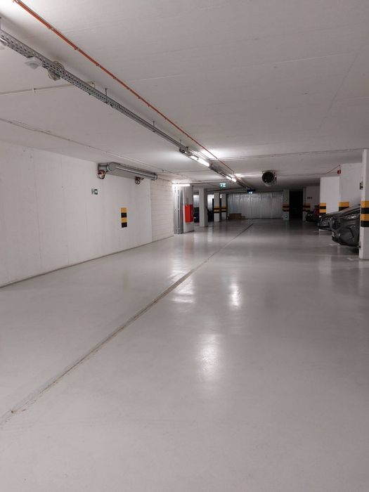 Miejsce parkingowe Wybickiego, parking podziemny - Widok 3
