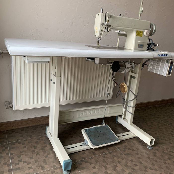 Продам швейну промислову машинку Shunfa sf818-u