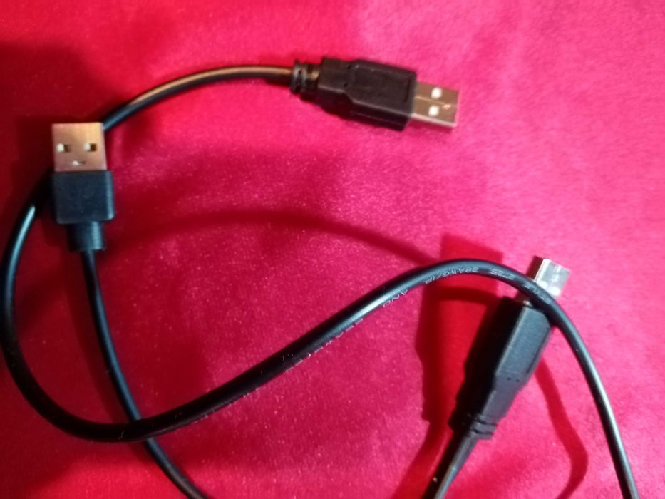 Kabel z wieloma złączami USB