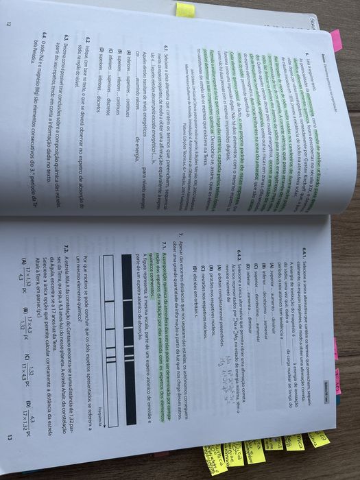 Livro Questões de Exame Resolvidas - Física e Química A (19/20)