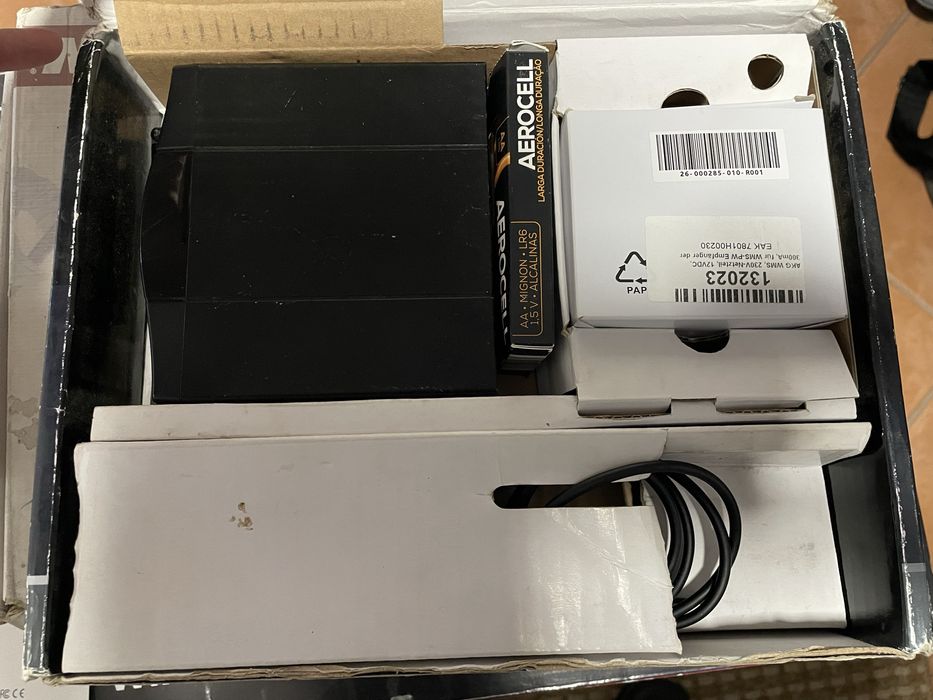 Wireless AKG WMS 40 | Samson Airline Synth