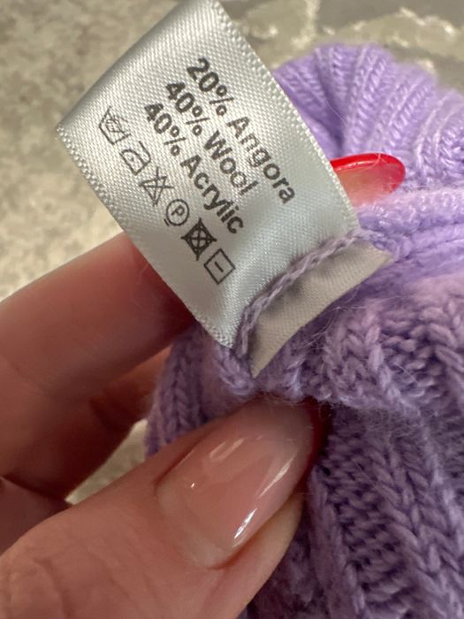 Зимняя сиреневая шапка универсал