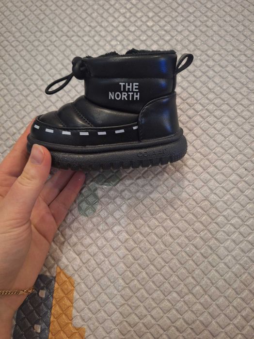 Весняні чобітки дитячі