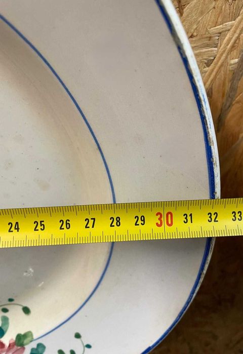 Pratos decorativos antigos 32 cm Diam.