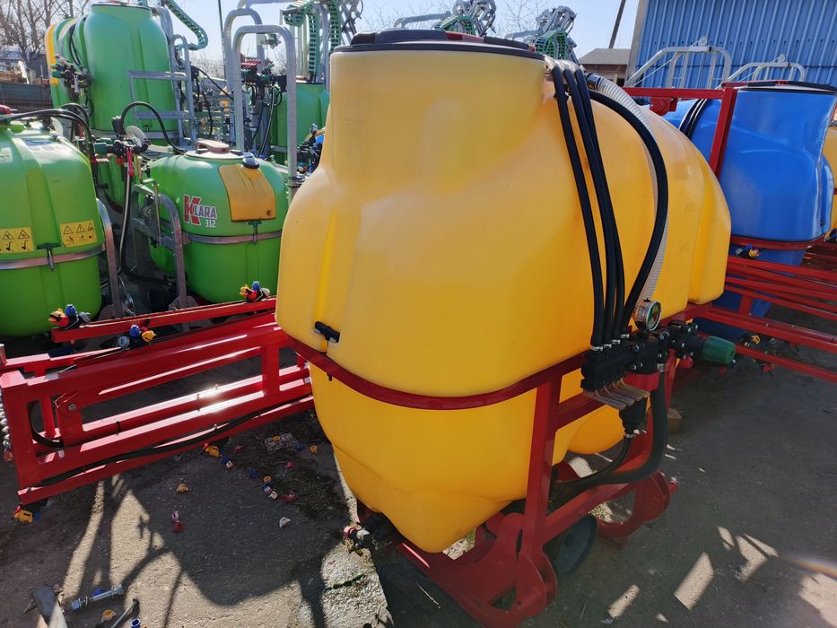 opryskiwacz 600l