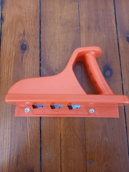 Użądzenie do fazowania płyt karton gips