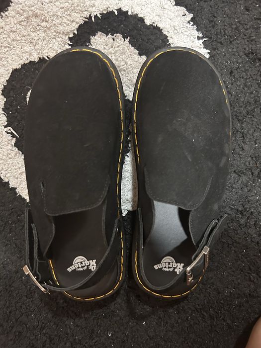Chinelos Dr. Martens