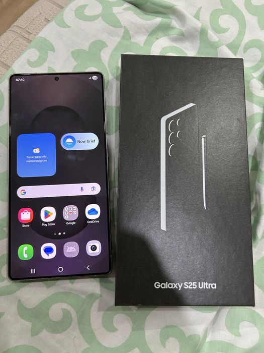 Sansung galax S25 ultra em estado de novo