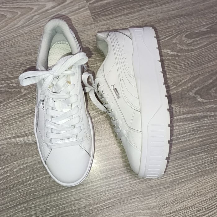 Снікерси  Puma  KARMEN II L