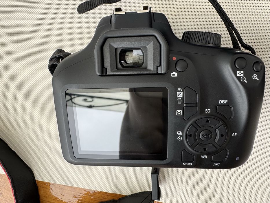 Фотоапарат Canon IOS 4000D ТЕРМІНОВО