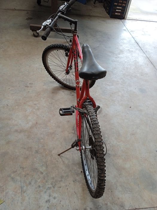 Bicicleta vermelha