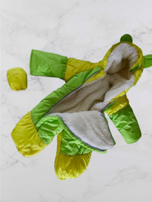 Дитячий зимовий комбінезон