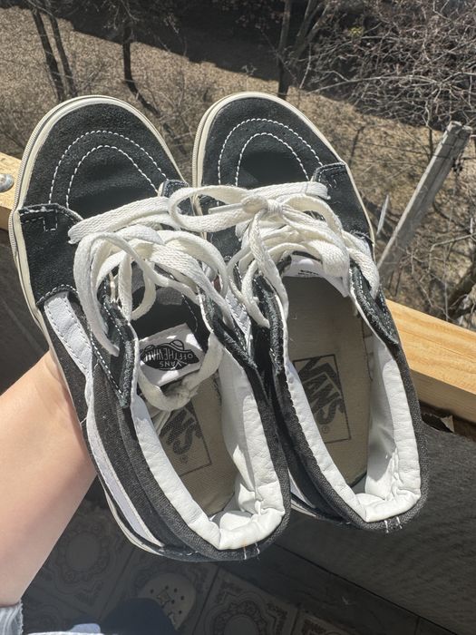 Оригінальні кросівки Vans