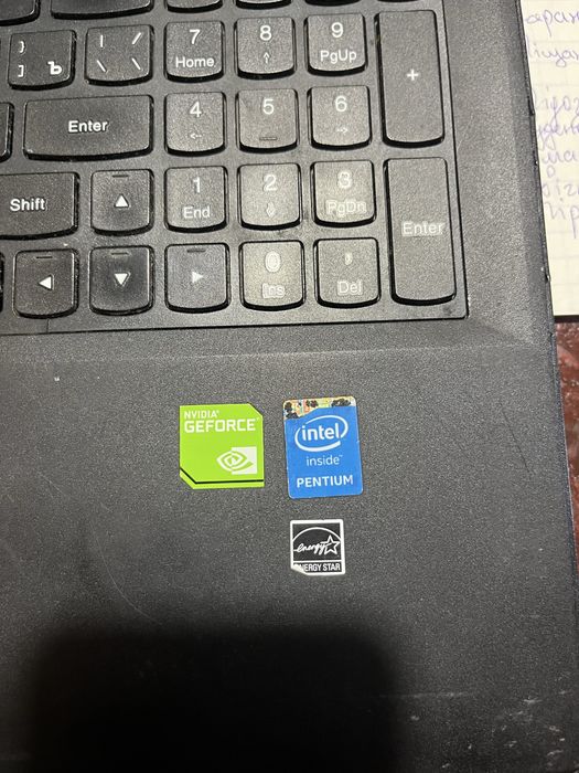 Lenovo B50-30 (НА ЗАПЧАСТИНИ)