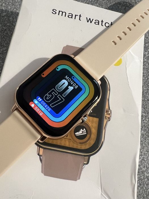 Smartwatch damski – nowy, elegancki + funkcja rozmów