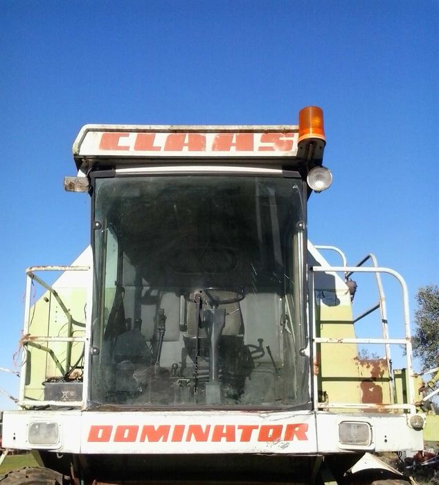 Ceifeira Debulhadora CLAAS DOMINATOR 108SL