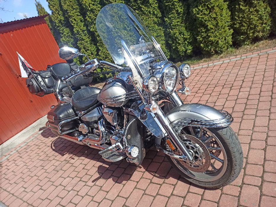 Yamaha XV 1900 A Midnight Star deflektory kolan