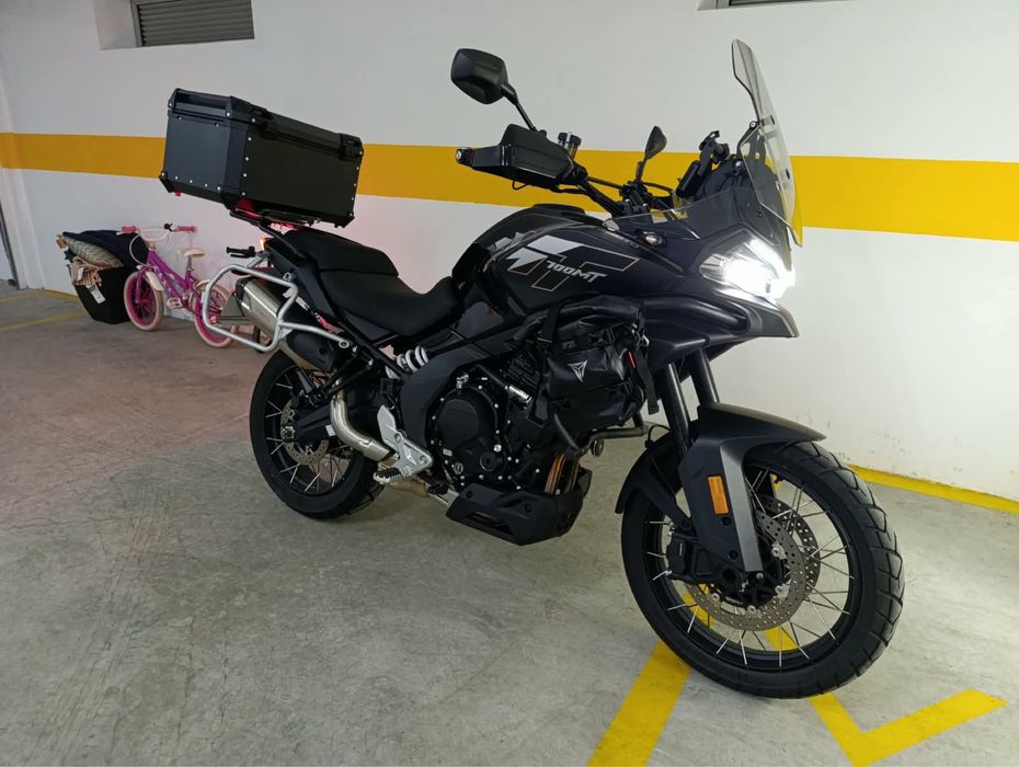 CF moto MT700ADV - estado novo