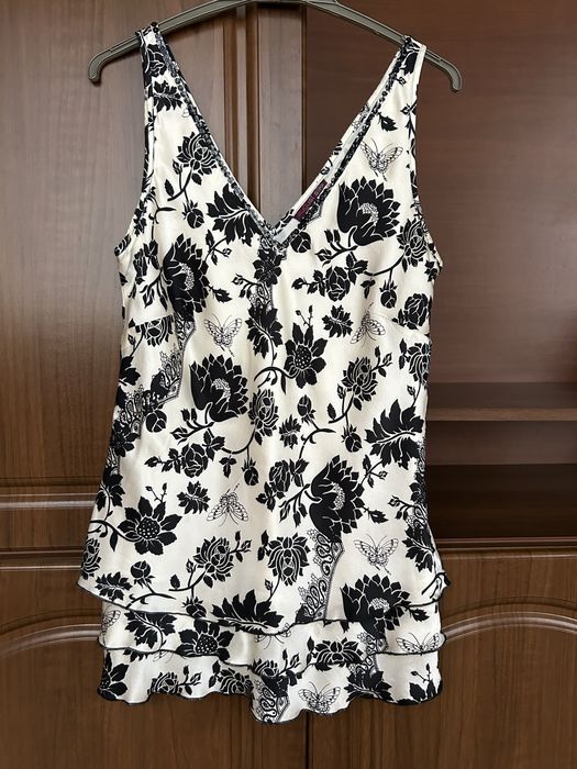 Шовковий топ  August Silk, р.40(46)Натуральний шовк-100%