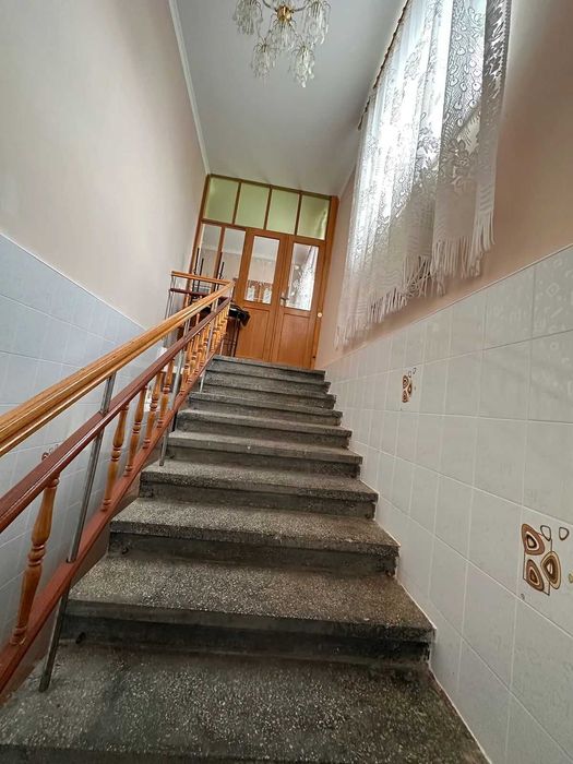 Продаж двоповерхового будинку в с.Ганнусівка