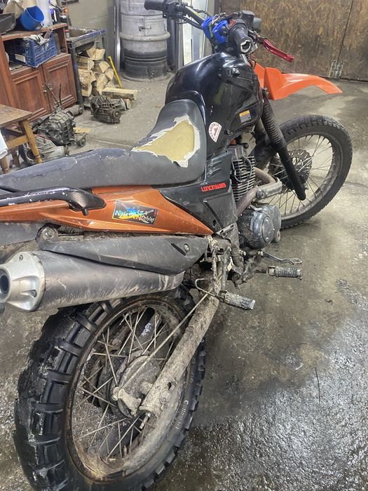 Продам Лонсин прус 200